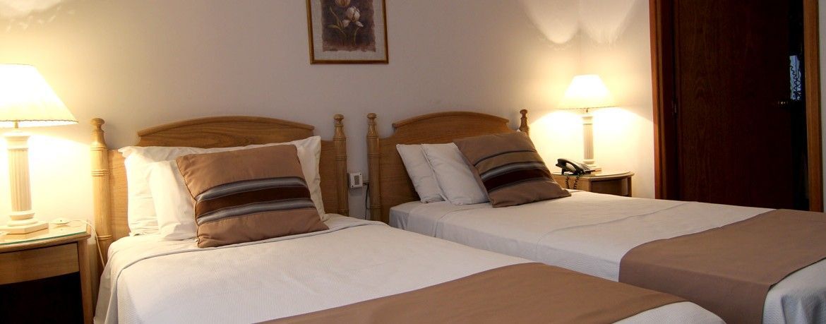 Crystal Palace Hotel Montevideo Bagian luar foto