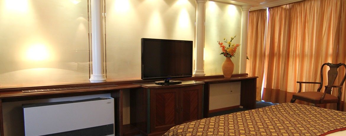 Crystal Palace Hotel Montevideo Bagian luar foto